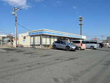 ローソン 沼津東椎路南店の画像1