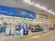 トイザらス・ベビーザらス 貝塚店