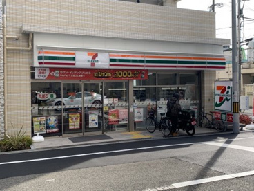 セブンイレブン 大阪大国町駅南店の画像1