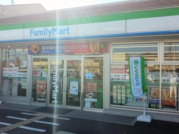 ファミリーマート 羽生東七丁目店の画像1