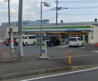 ファミリーマート 厚木長谷店