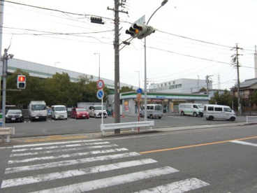 ファミリーマート 豊生橋南店の画像1