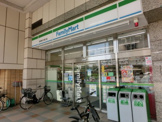 ファミリーマート東神奈川東口店