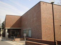 日野市立中央図書館