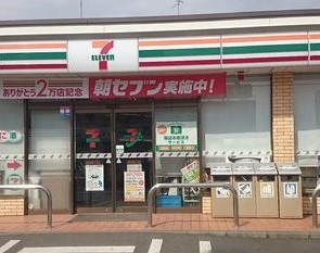セブンイレブン 横浜和泉町店の画像1