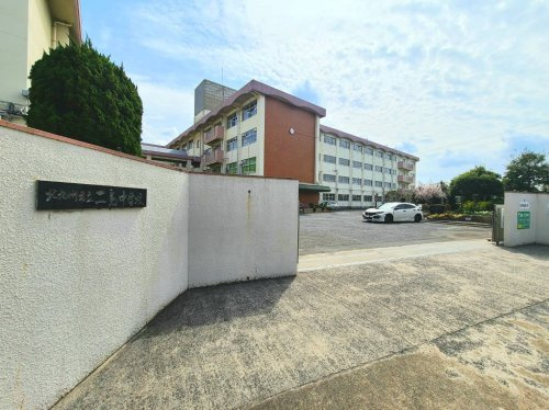 北九州市立二島中学校の画像