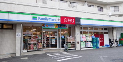 ファミリーマート miniピアゴ川崎宮前平店の画像1