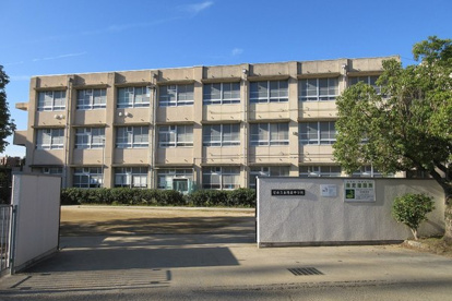 堺市立金岡南中学校の画像1