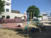 塚口墓前公園