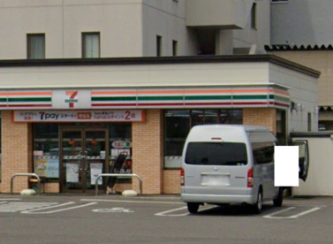 セブン-イレブン 大阪狭山草沢店の画像1