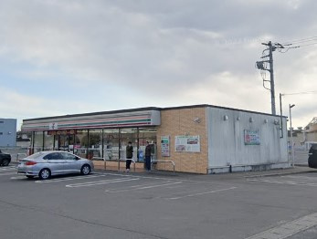 セブンイレブン 高崎新町中河原店の画像1