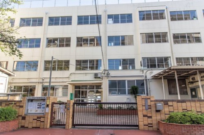 中野区立塔山小学校の画像1
