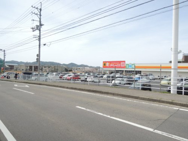 ダイレックス堀江店の画像1