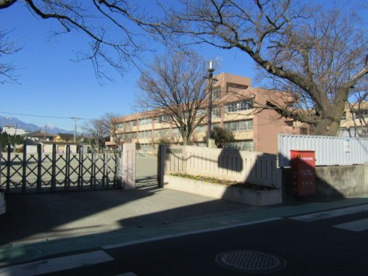 甲府市立湯田小学校の画像1