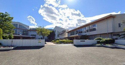 甲府市立上条中学校の画像1