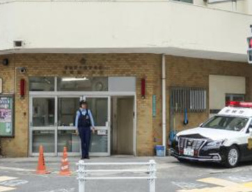 中野警察署 本郷通交番の画像1