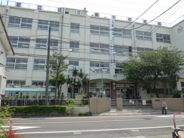 足立第十中学校の画像1