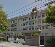 甲府市立西中学校