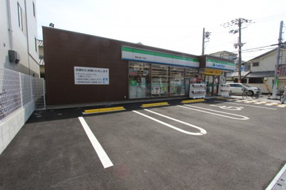 ファミリーマート都島中通二丁目店の画像1