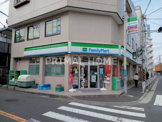 ファミリーマート 神大入口店