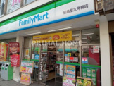 ファミリーマート 田島屋六角橋店