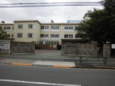 板橋区立赤塚第三中学校の画像1