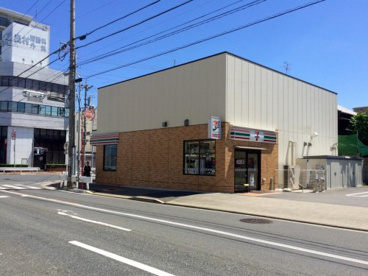 セブンイレブン 名古屋太閤通6丁目店の画像1