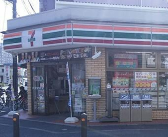 セブンイレブン 新松戸5丁目店の画像1