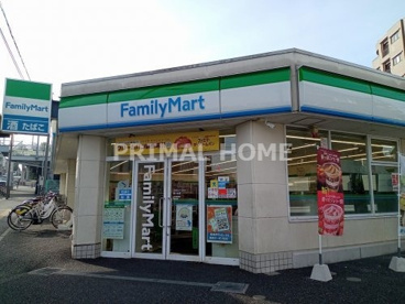 ファミリーマート 鶴ヶ峰店の画像1