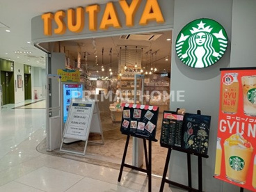 TSUTAYA 鶴ケ峰駅前店の画像1