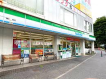 ファミリーマート 横浜本牧店