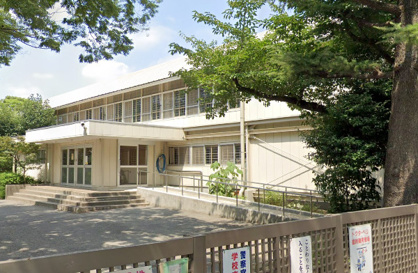 蕨市立西小学校の画像1