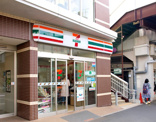 セブンイレブン 横浜大和町店