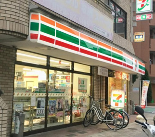 セブンイレブン 豊島北大塚2丁目店の画像1