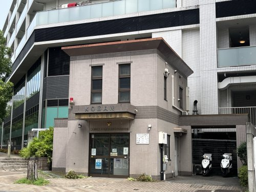 都筑警察署 仲町台駅前交番