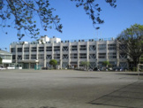 日野市立潤徳小学校