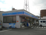 ローソン 摂津東一津屋店