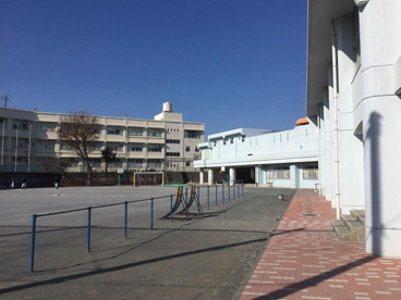 横浜市立岡村小学校の画像1