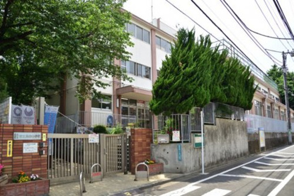 豊島区立富士見台小学校の画像1
