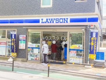 ローソン 志村坂上駅南店の画像1