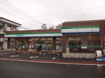 ファミリーマート 板橋大谷口北町店の画像1