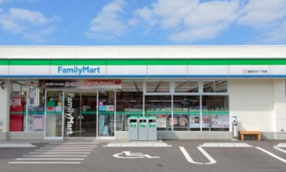 ファミリーマート 豊島池袋三丁目店の画像1
