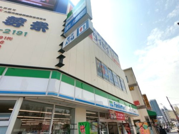 ファミリーマート 都島駅前店の画像1