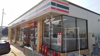 セブンイレブン 八千代緑が丘北店の画像1