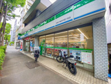 ファミリーマート 杉並下高井戸四丁目店