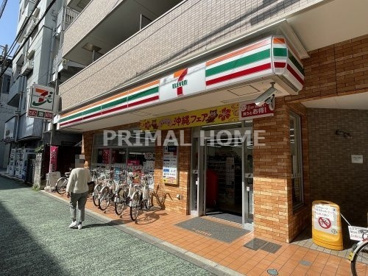 セブンイレブン 横浜鶴見大学前店の画像1