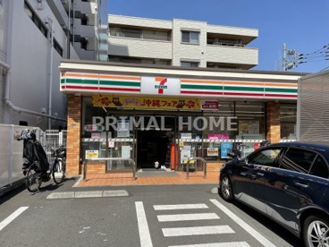 セブンイレブン 横浜鶴見駅西店の画像1