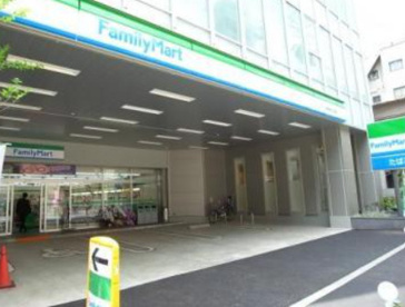 ファミリーマート 中野中央二丁目店の画像1