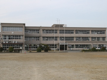 愛西市立永和小学校の画像1
