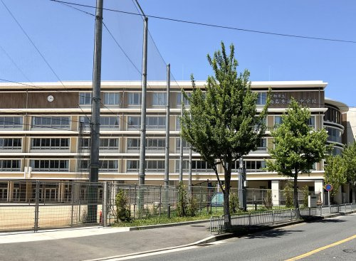 向島秀蓮小中学校（小学校）の画像